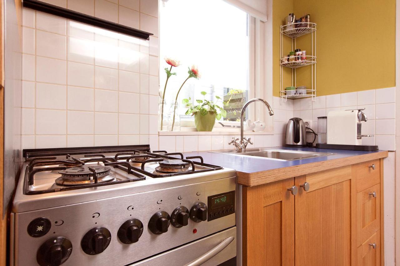 Very Nice Cottage In Durgerdam, With Private Garden, Free Parking, Pets Allowed Амстердам Екстериор снимка